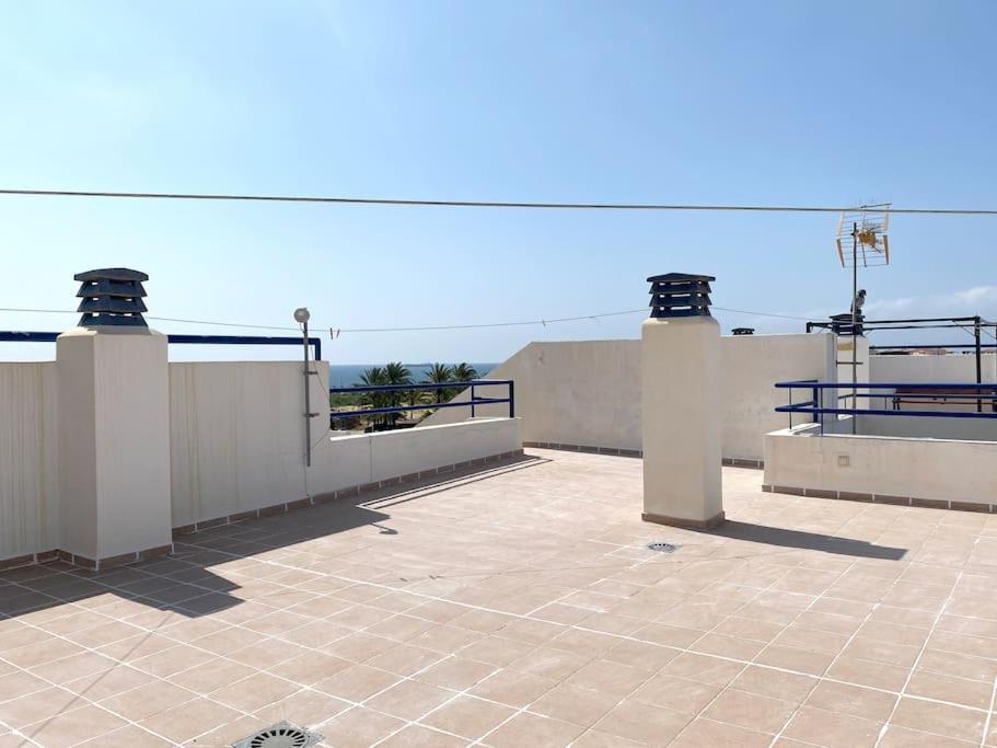 Atico Con Vistas Al Mar En Primera Linea De Playa Vera Ngoại thất bức ảnh